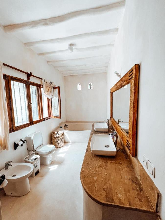 Met Beach Resort Malindi Exterior foto