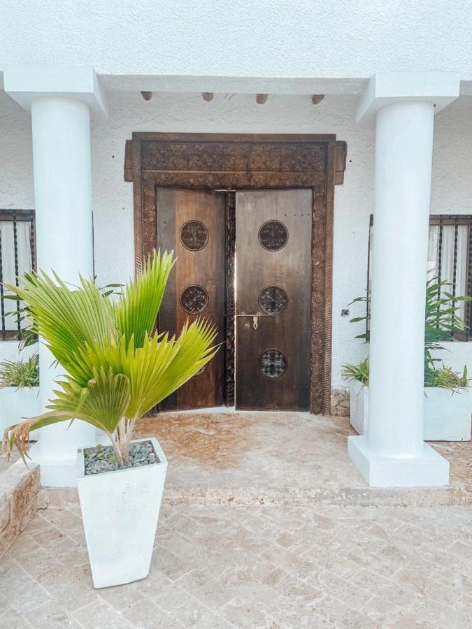 Met Beach Resort Malindi Exterior foto